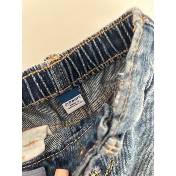 Old Navy Baby Shorts *12-18m* - Picture 2 of 4